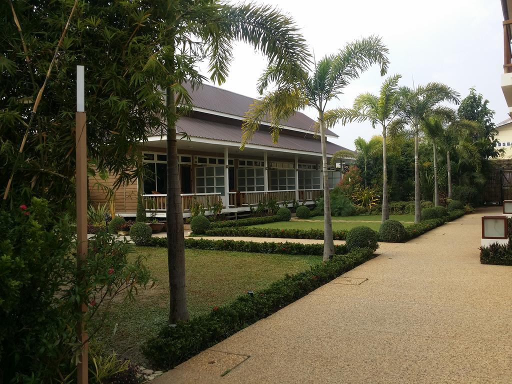Paradise Hotel Nyaung Shwe Inle Lake Εξωτερικό φωτογραφία