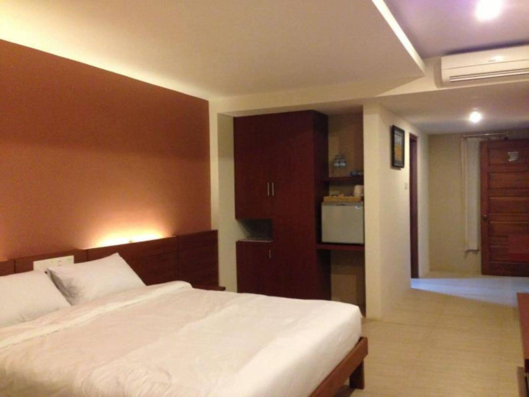 Paradise Hotel Nyaung Shwe Inle Lake Εξωτερικό φωτογραφία