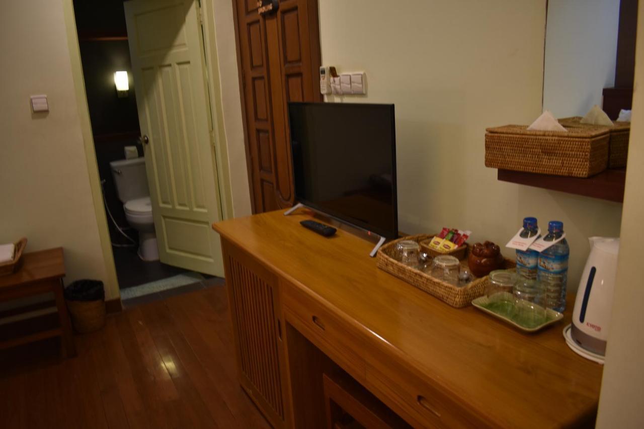 Paradise Hotel Nyaung Shwe Inle Lake Εξωτερικό φωτογραφία