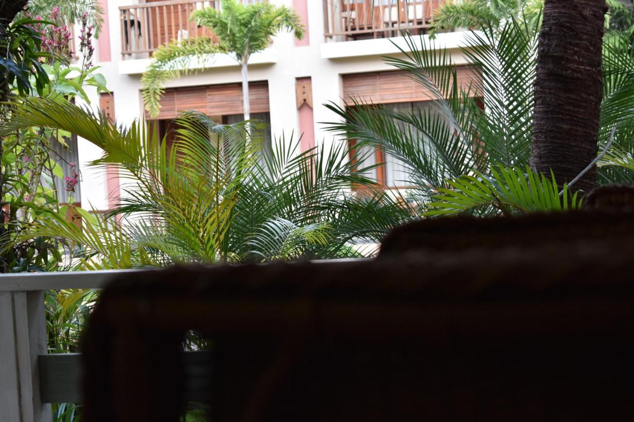 Paradise Hotel Nyaung Shwe Inle Lake Εξωτερικό φωτογραφία